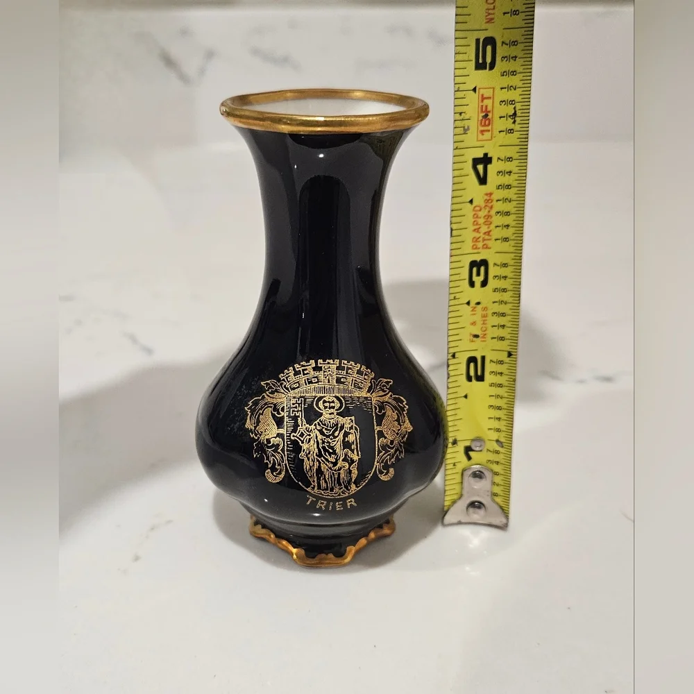 Vintage Lindner Kueps Bavaria Echt Cobalt Blue & Gold Vase German Numbered Piece